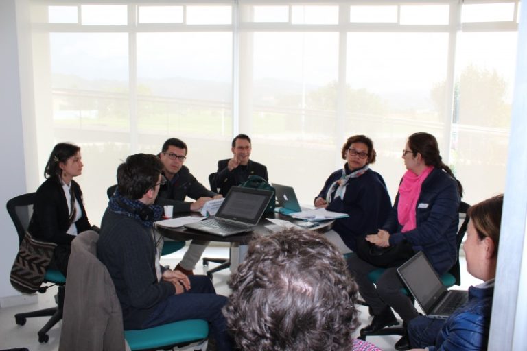 reunión banco de proyectos de la SAE