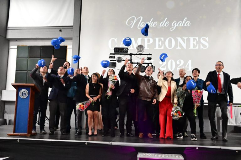 Noche de gala - Campeones UPN 2024, efectuada en el Auditorio multipropósito Simón Rodríguez, Calle 72 - Universidad Pedagógica Nacional.
