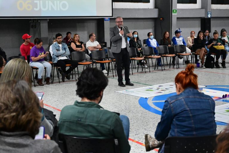 Foto de Jornada de diálogo por la convivencia y la defensa de la universidad pública