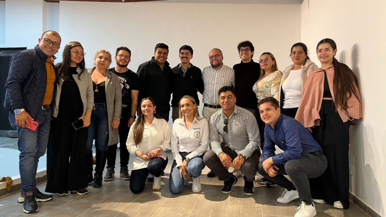 Foto del rector Helberth con alcaldes de Cundinamarca