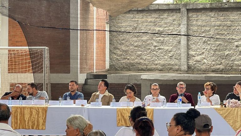 Imagen representativa de la mesa de participación de la UPN en Cundinamarca