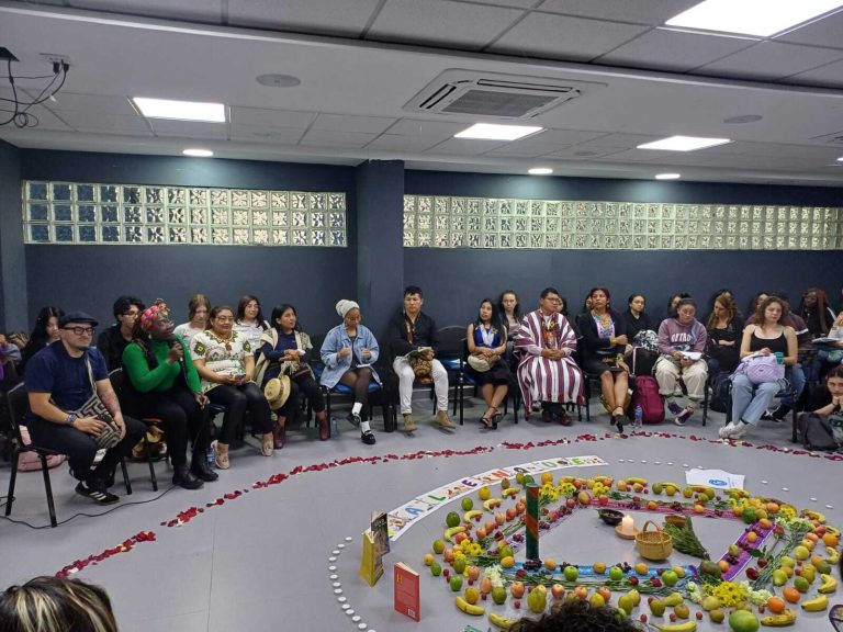 Fotografía "Educación Intercultural y Saberes Ancestrales: Una mirada desde la escuela y la universidad"
